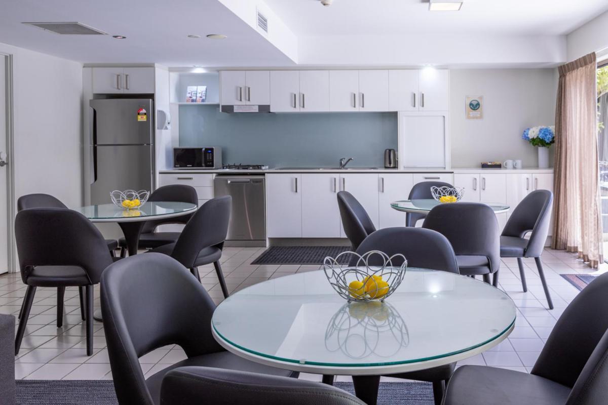 Essence Apartments Chermside Brisbane Exterior photo